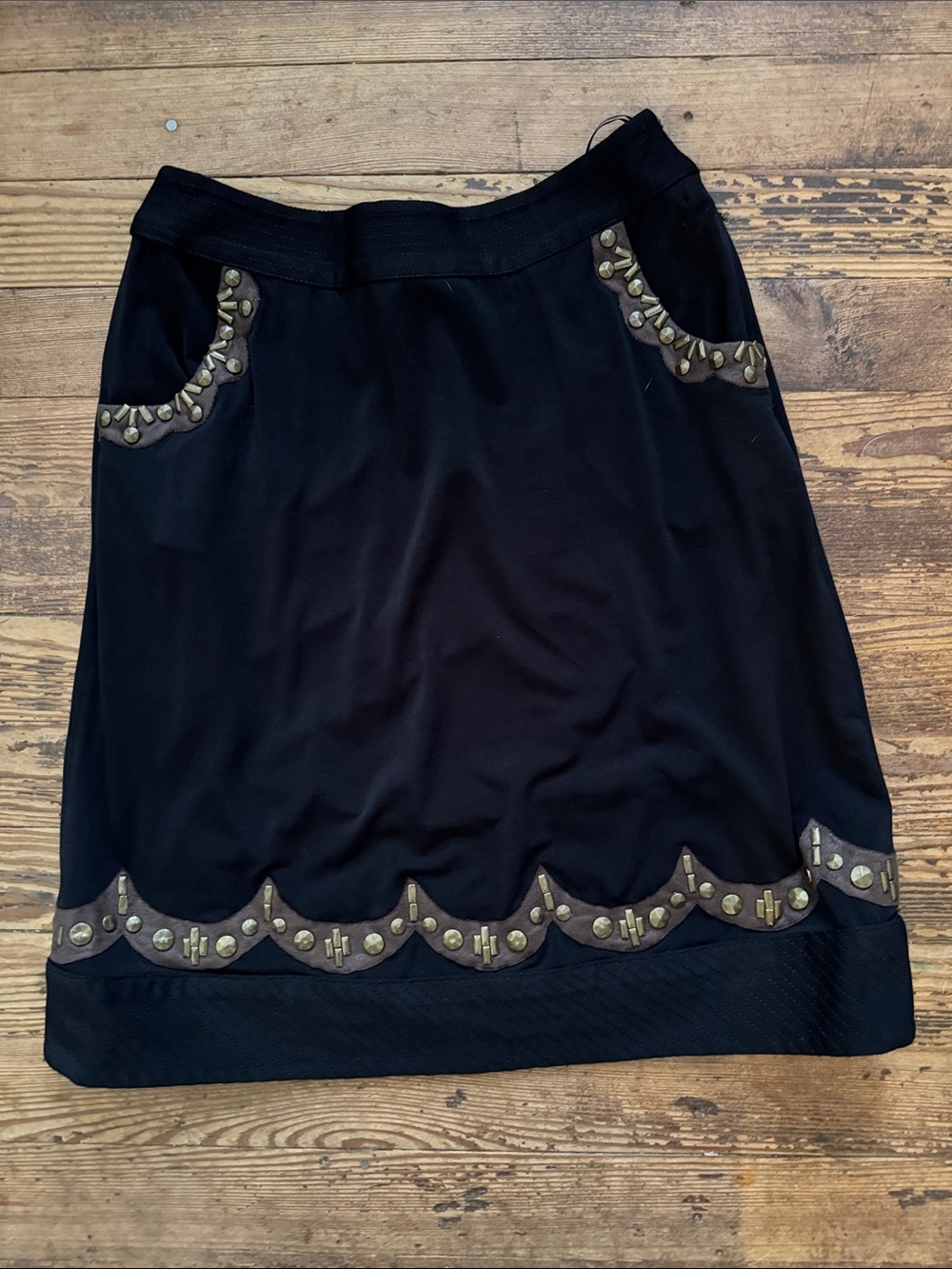 Ranna Gill Scalloped Sueded and Stud Detail Skirt